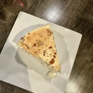 Amaretto cheesecake