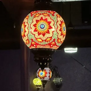 Lighting in the restaurant