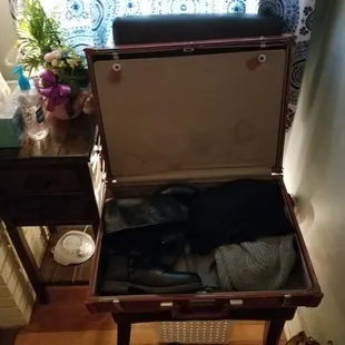 My own suitcase!  I felt so VIP!