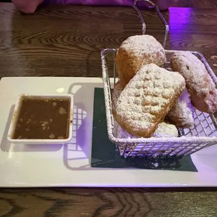 dough desserts, food, donuts