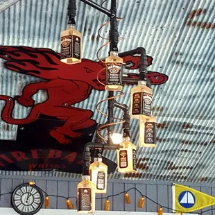 Love this light fixture.