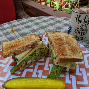 Veggie Delight and Chai tea