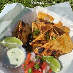 Louisiana caller (vegan quesadilla)