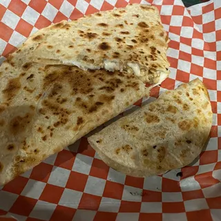 Pollo Asado Quesadilla
