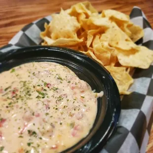 House smoked queso and chips