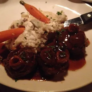 Laughing Lab Braised Colorado Lamb Shanks