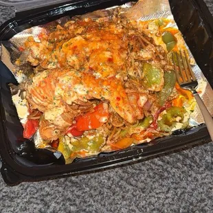 Lobster Garlic Noodles  to dieee foh specially if you LOVEEEE SPICY  FOOD