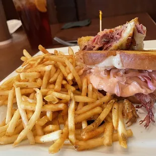 Lunch Reuben special with skinny fries