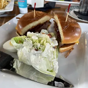Bootlegger Burger