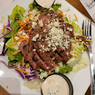 Steak salad