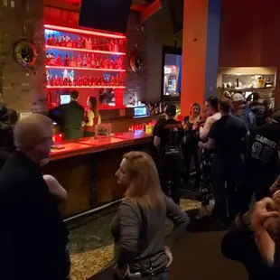 Dumbest event management team in Vegas. Great music; only two bartenders for hundreds of guests.