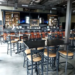 Nice bar area.
