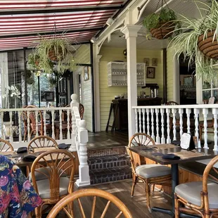 Porch dining