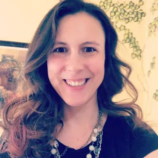 Nikki W.