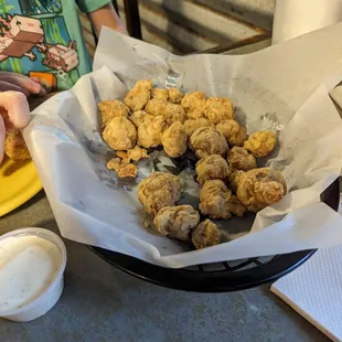 Half order of fried Mushrooms