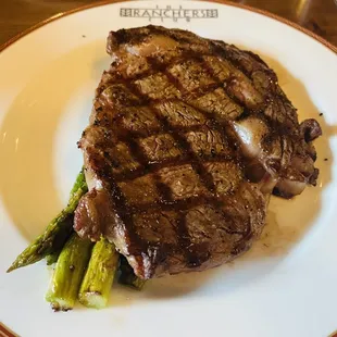 Ribeye and asparagus