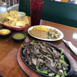 Such a Wonderful Big fajitas dinner for $10.95 ! 6-27-2021.