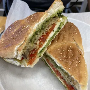 a sandwich cut in half