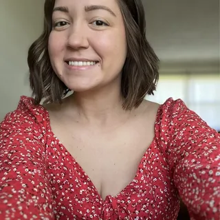 Daisy H.