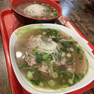 Maybe same size but different bowls. It&apos;s like they can out of bowls but they were not busy.