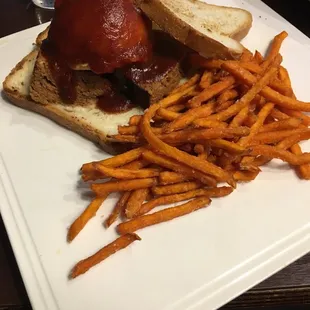 Meatloaf Sandwich