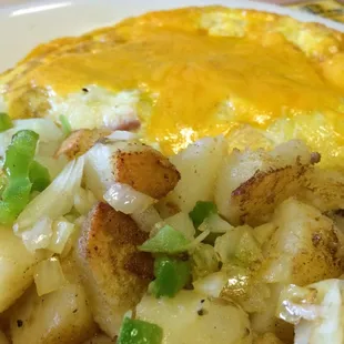 Omelet with country potatoes