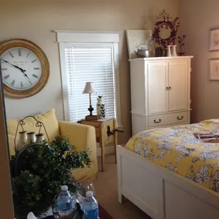 Beautiful "Larke" bedroom