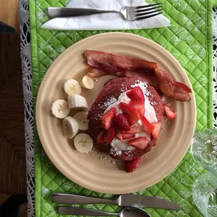 Red Velvet Pancakes soo yummy!!