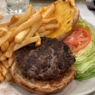 Grilled Cheese Deluxe Sandwich