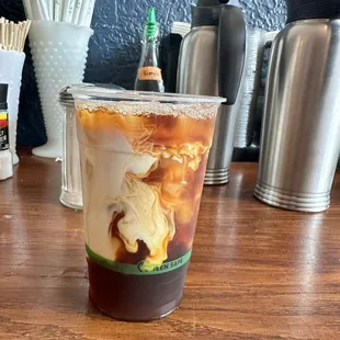 dessert, drink