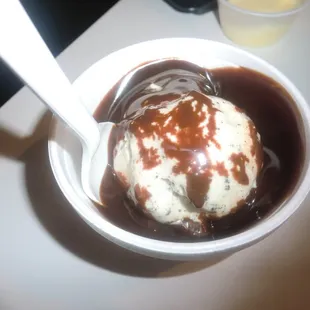 cookies n cream with hot fudge