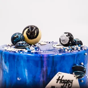 a blue birthday cake