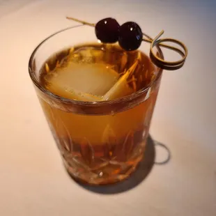 oysters and mussels, drink