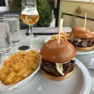 Pastrami Burger