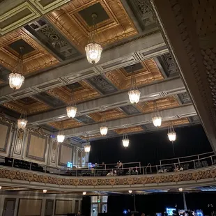 Balcony &amp; floor. Bar in the back