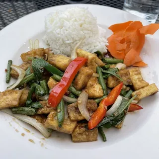 Pad Ga Prao Dinner Entree