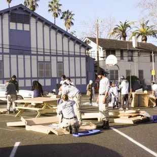 The Regional Center for Volunteerism - HandsOn Sacramento