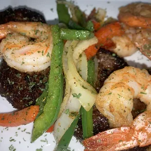 New York Strip Steak &amp; Grilled Shrimp Combo