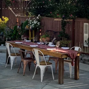 ramen and noodles, outside