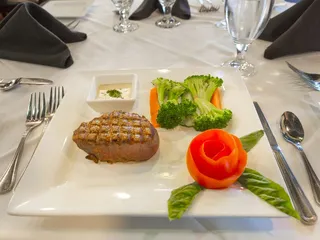 Anthony's Lounge & Ristorante