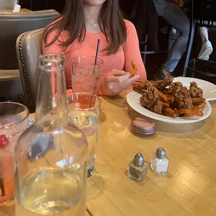 Kids menu : chicken tenders &amp; sweet potato fries.