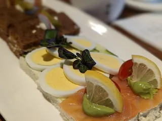 Boxwood at The London