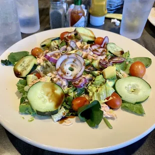 Cedar plank salmon salad