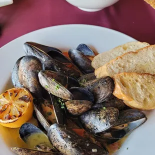 oysters and mussels, oysters, mussels, shellfish, food