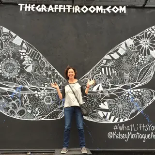 Deb R.