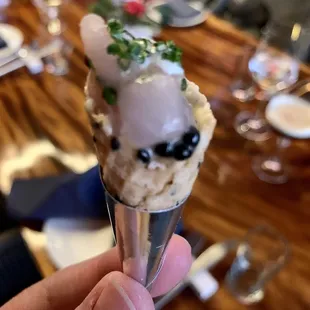 Tuna Tartare Cone; IG: @katzlundell