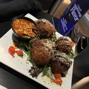 Mac &amp; Cheese Bites