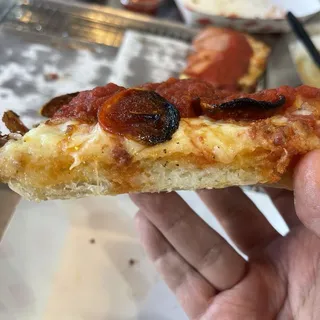 The Hawaii 5-0 Pizza