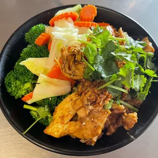 Garlic pepper chicken bowl