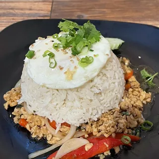 Daily Special/ Chili Basil Ground CHK BOWL